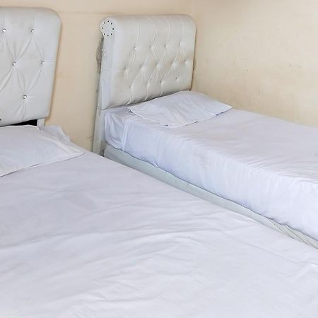 Richmond Guest House Cirebon Redpartner Kültér fotó