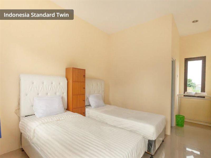 Richmond Guest House Cirebon Redpartner Kültér fotó